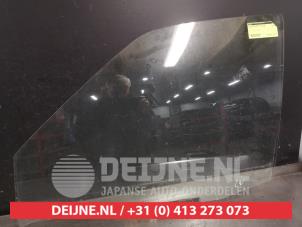 Nissan Terrano Door window 4-door, front left O479792 photo 2