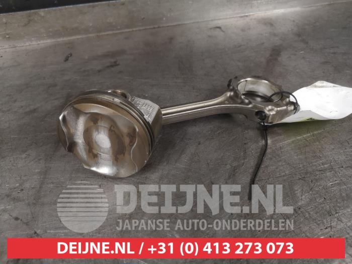 Toyota Yaris Piston O480031
