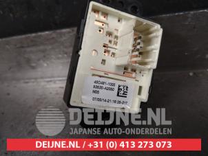 Kia Ceed Spiegel Schalter O480101 foto 3