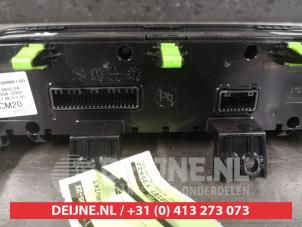 Kia Ceed Kachel Bedieningspaneel O480137 foto 3
