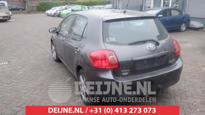 Toyota Auris Achterklep O480171