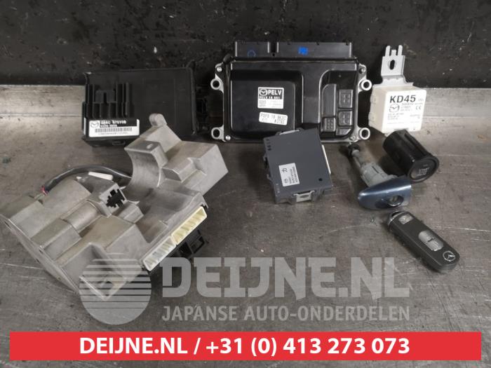 Mazda 3 Set of cylinder locks (complete) O480387