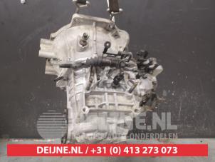 Kia Carens Gearbox O480579 photo 3