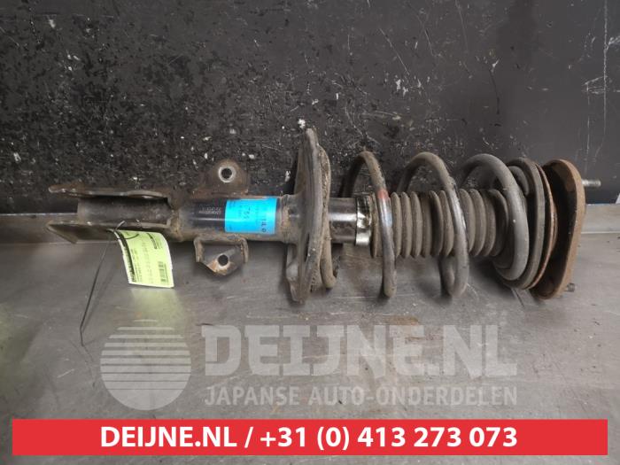 Toyota Auris Schokdemperpoot links-voor O480660