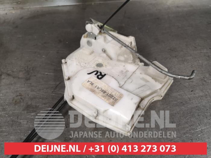 Suzuki Swift Türschlossmechanik 4-türig rechts vorne O480718