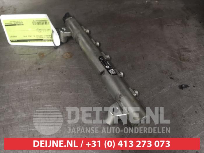 Galerij (Injectie) van een Daewoo Captiva (C100) 2.0 CDTI 16V 127 4x2 2010