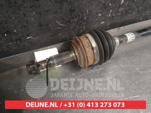 Toyota Yaris Front drive shaft, right O480847 photo 2