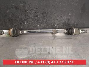 Gebruikte Cardanas rechts-voor (VWA) Toyota Yaris III (P13) 1.33 16V Dual VVT-I Prijs € 50,00 Margeregeling aangeboden door V.Deijne Jap.Auto-onderdelen BV