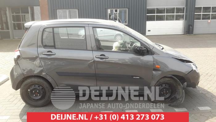 Suzuki Celerio Portierruit 4Deurs rechts-achter O480889