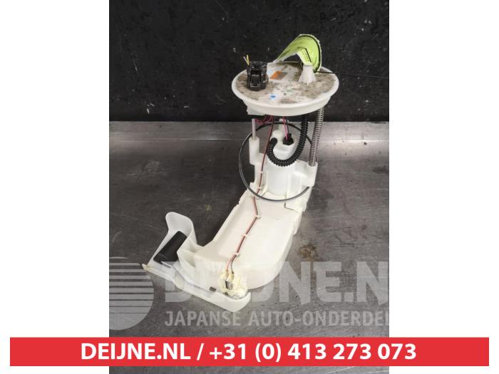 Gebruikte Tank element Pomp Suzuki Celerio (LF) 1.0 12V Prijs € 35,00 Margeregeling aangeboden door V.Deijne Jap.Auto-onderdelen BV