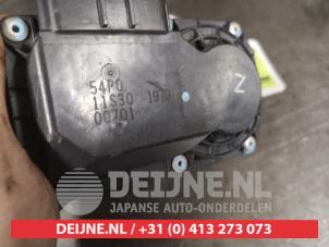 Suzuki SX-4 Throttle body O480959 photo 2