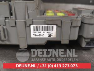 Honda Civic Zekeringkast O481032 foto 3