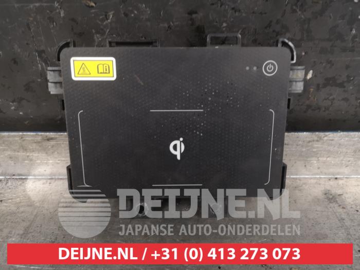 Honda Civic Drahtloses Ladegerät O481036
