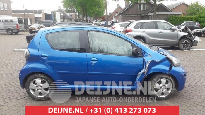 Toyota Aygo Türscheibe 4-türig rechts vorne O481185