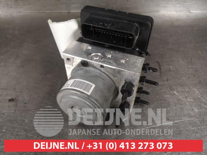 Gebruikte ABS Pomp Kia Ceed (CDB5/CDBB) 1.0i T-GDi 12V Prijs € 250,00 Margeregeling aangeboden door V.Deijne Jap.Auto-onderdelen BV