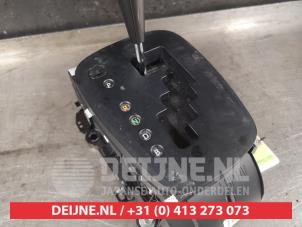Toyota Yaris Selectiehendel automaat O481812 foto 3