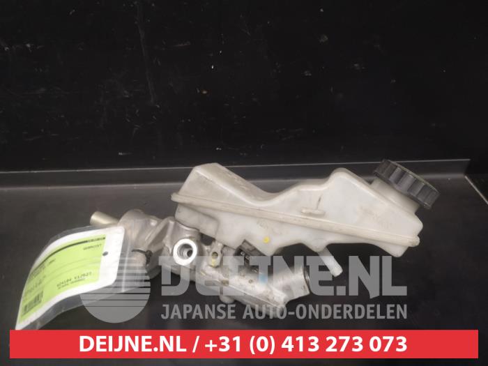 Toyota Avensis Hauptbremszylinder O482260