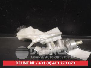Toyota Avensis Hoofdremcilinder O482260 foto 2