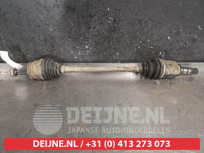 Subaru Impreza Antriebswelle rechts vorne O482359