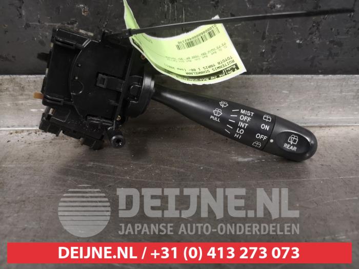 Toyota Yaris Ruitenwis Schakelaar O482370