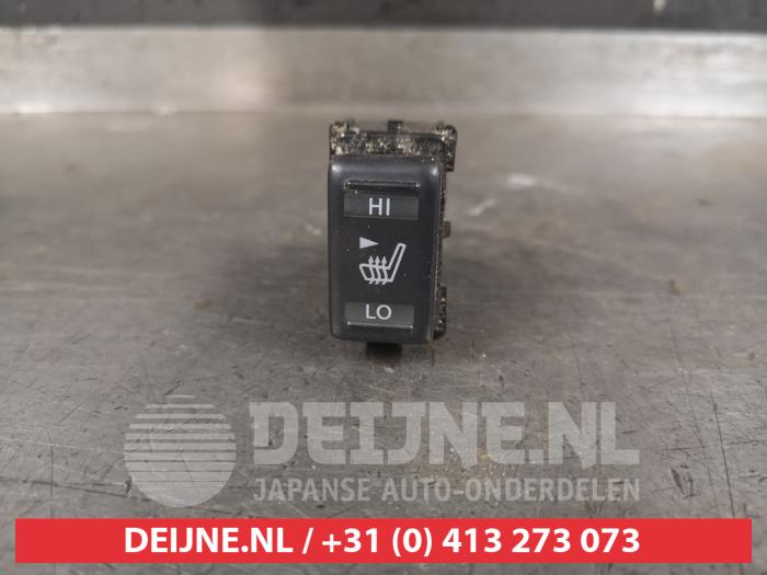 Nissan Juke Sitzheizung Schalter O482516