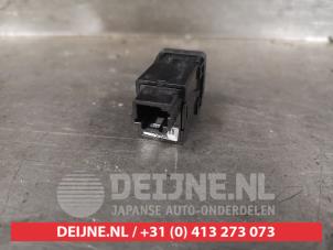 Nissan Note ASR switch O482751 photo 2