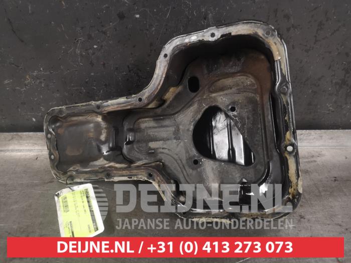 Gebruikte Carterpan Toyota Celica (ZZT230/231) 1.8i 16V Prijs € 50,00 Margeregeling aangeboden door V.Deijne Jap.Auto-onderdelen BV