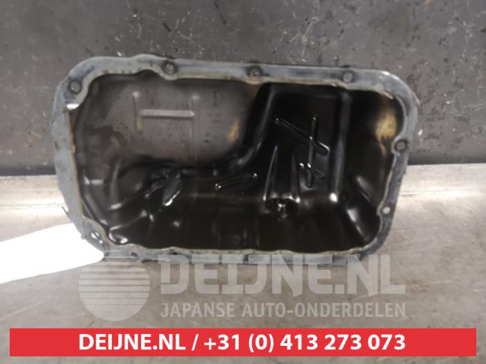 Gebruikte Carterpan Mitsubishi Space Star (A0) 1.0 12V Prijs € 50,00 Margeregeling aangeboden door V.Deijne Jap.Auto-onderdelen BV