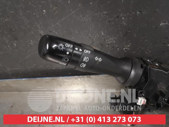 Licht Schakelaar van een Lexus RX (U3) 400h V6 24V VVT-i 4x4 2005