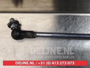 Subaru Forester Gasdemper rechts-achter O294905 foto 2