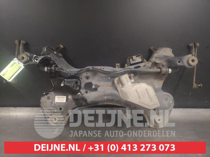 Gebruikte Subframe Hyundai i40 CW (VFC) 1.6 GDI 16V Prijs op aanvraag aangeboden door V.Deijne Jap.Auto-onderdelen BV