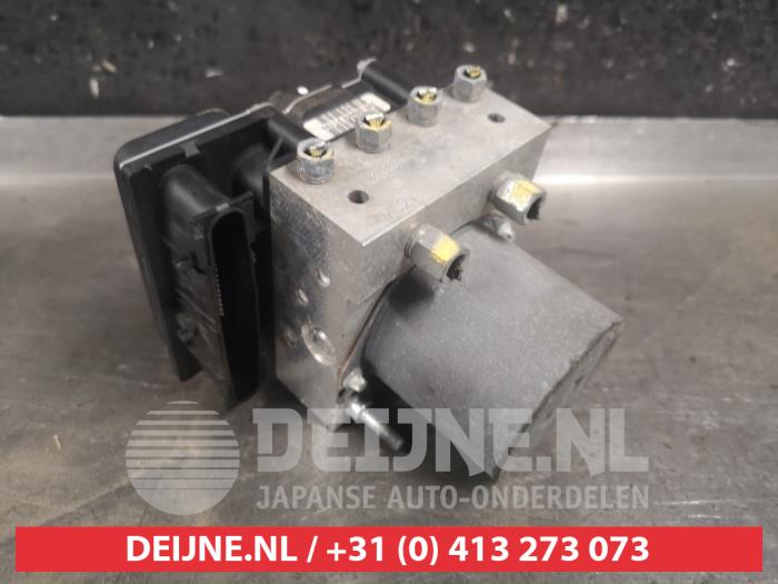 Gebruikte ABS Pomp Honda FR-V (BE) 2.2 i-CTDi 16V Prijs € 150,00 Margeregeling aangeboden door V.Deijne Jap.Auto-onderdelen BV