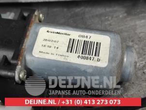 Nissan Pathfinder Window mechanism 4-door, front left O484636 photo 2