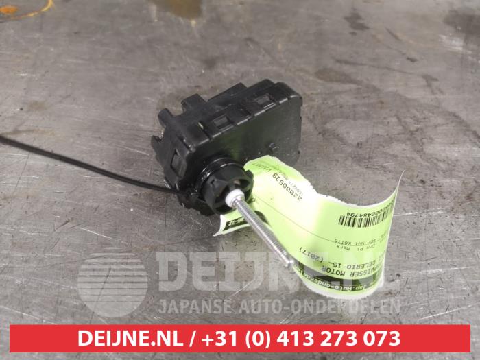 Suzuki Celerio Koplampwisser Motor O484794