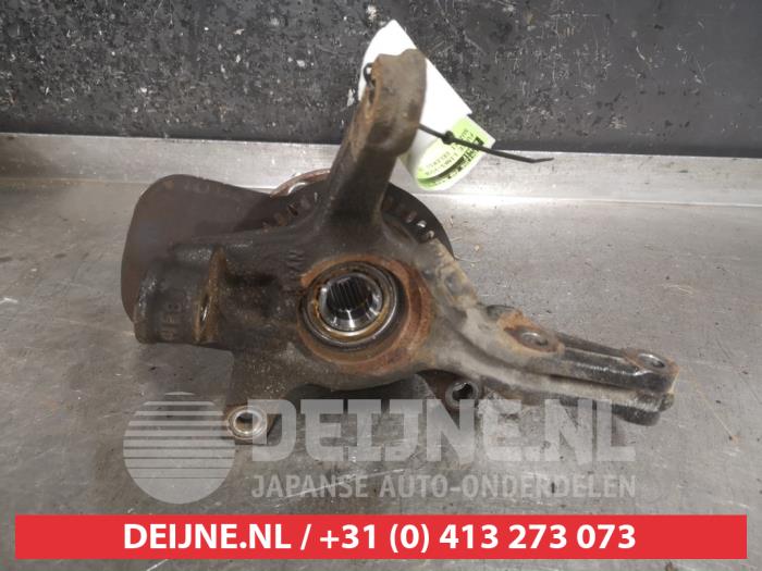 Suzuki Celerio Fusee links-voor O484800