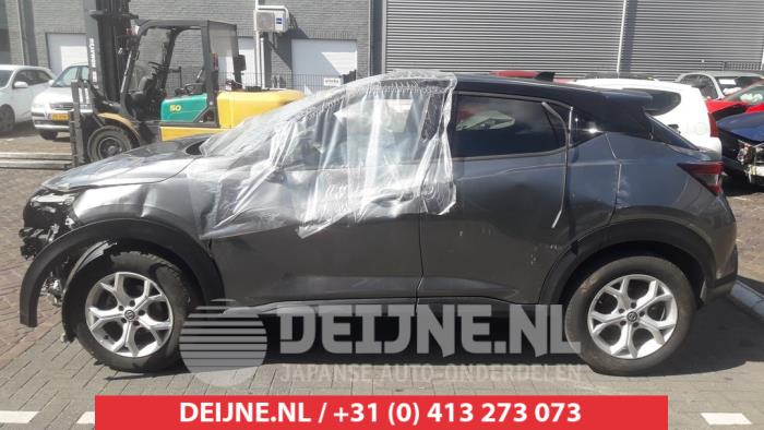 Nissan Juke Türscheibe 4-türig links hinten O484817