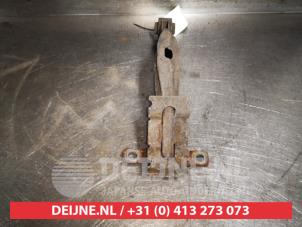 Honda Civic IMA Draagarm rechts-achter O484835 foto 3