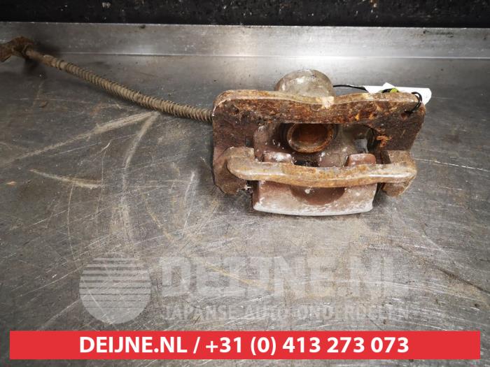 Hyundai Santafe Remklauw (Tang) links-achter O484947