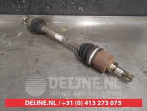 Suzuki Swift Aandrijfas links-voor O484964 foto 2