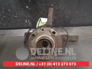 Nissan Micra Fusee rechts-voor O485094 foto 2