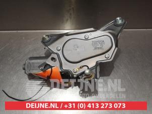 Toyota Avensis Verso Ruitenwissermotor achter O301443 foto 2