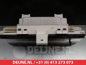 Toyota Avensis Verso Tacho - Kombiinstrument KM O305179 foto 3