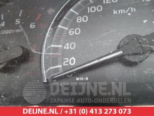 Toyota Avensis Verso Tacho - Kombiinstrument KM O305179 foto 2