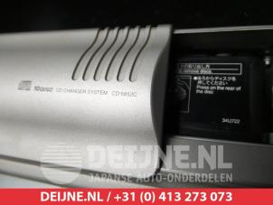 Mitsubishi L200 CD changer O313666 photo 2