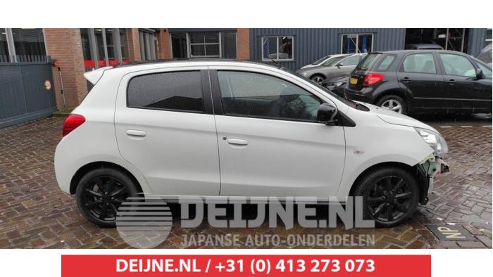 Mitsubishi Space Star Türscheibe 4-türig links hinten O485515