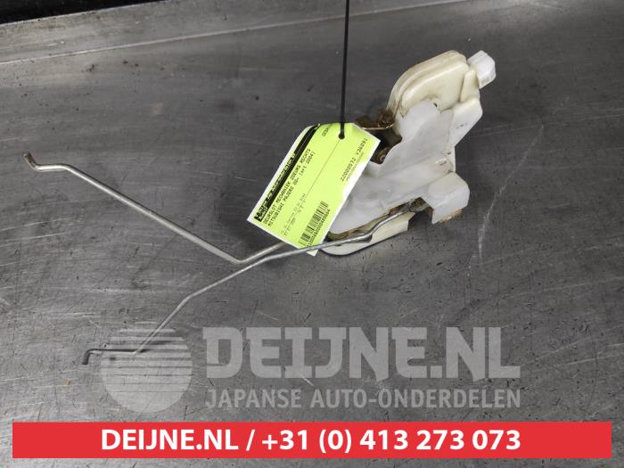 Mitsubishi Pajero Deurslot Mechaniek 2Deurs rechts O485684