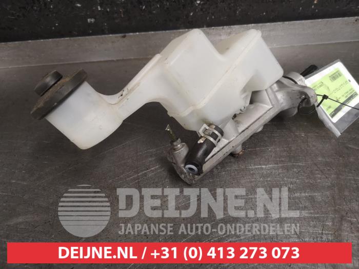 Toyota Corolla Verso Hoofdremcilinder O485760