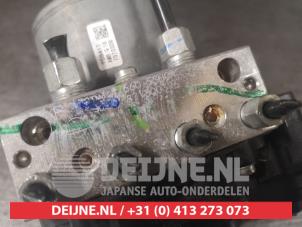 Nissan Leaf ABS Pumpe O485819 foto 2
