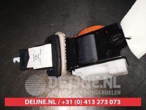 Nissan Note Sicherheitsgurt Mitte hinten O485835 foto 2