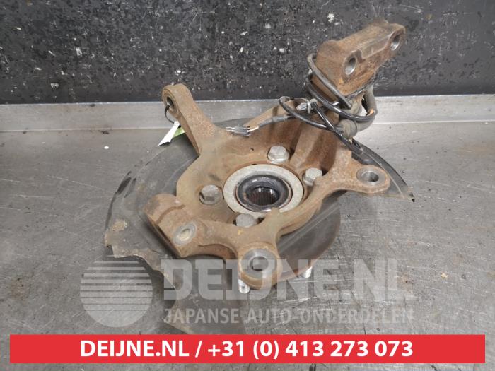 Nissan Leaf Fusee links-voor O485862